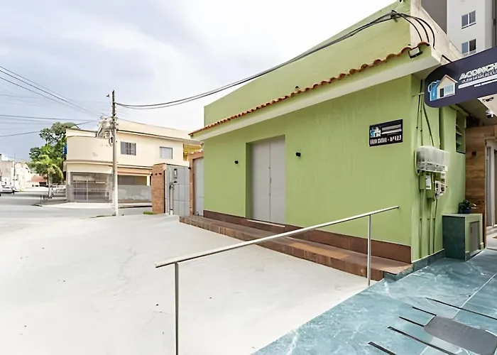 Casa ampla com suíte